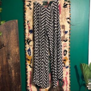 Grey palazzo pants with pockets, Anthropologie.